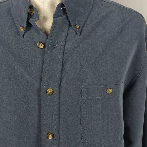 Lord & Taylor Casual Classics Blue Shirt - Picture 2 of 7
